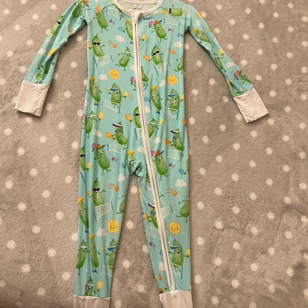 Little sleepies pickle power 2T